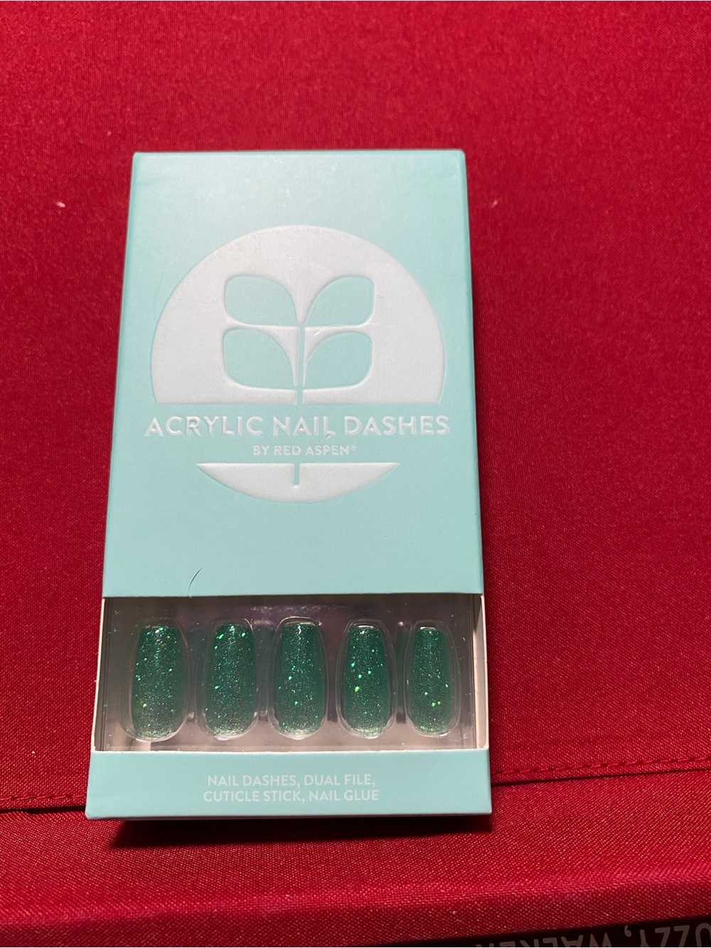 Red Aspen Green Glitter Acrylic Nail Dashes - Press-On Nails